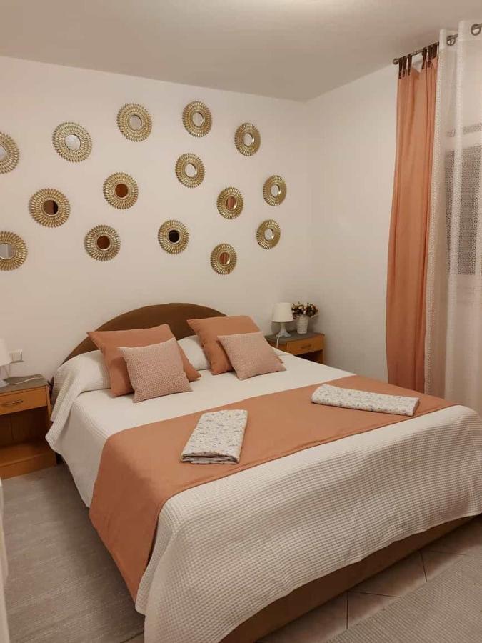 Apartment Vila Lina วีร์ ภายนอก รูปภาพ